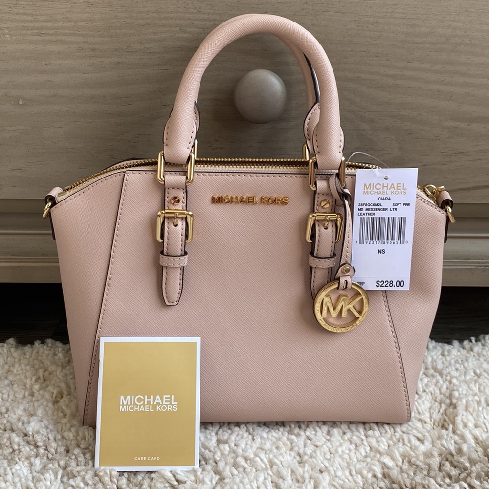 ‼️SOLD‼️Michael Kors Ciara small bag soft pink/gold - Picture 1 of 7